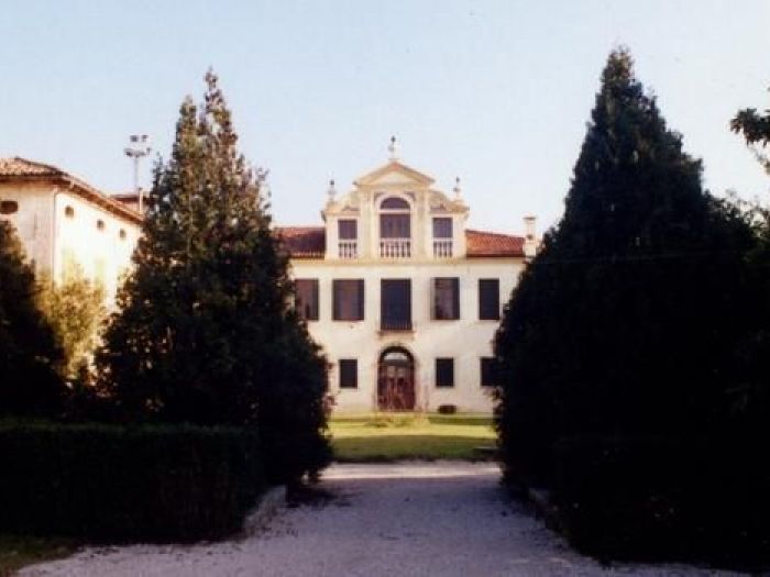 Archisio - Carlo Celotto - Progetto Restauro di villa pullin-montebelluna-1985
