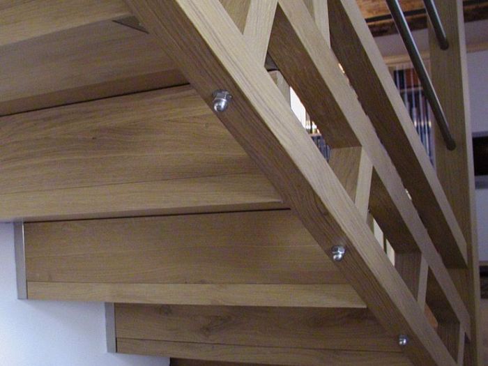 Archisio - Falegnami In Cantello Snc - Progetto Scale e soppalchi