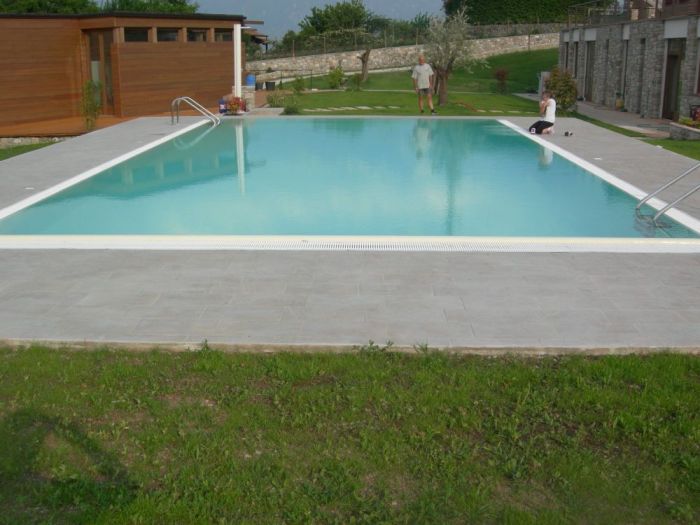 Archisio - Bertoli Piscine - Progetto Piscina a uso collettivo