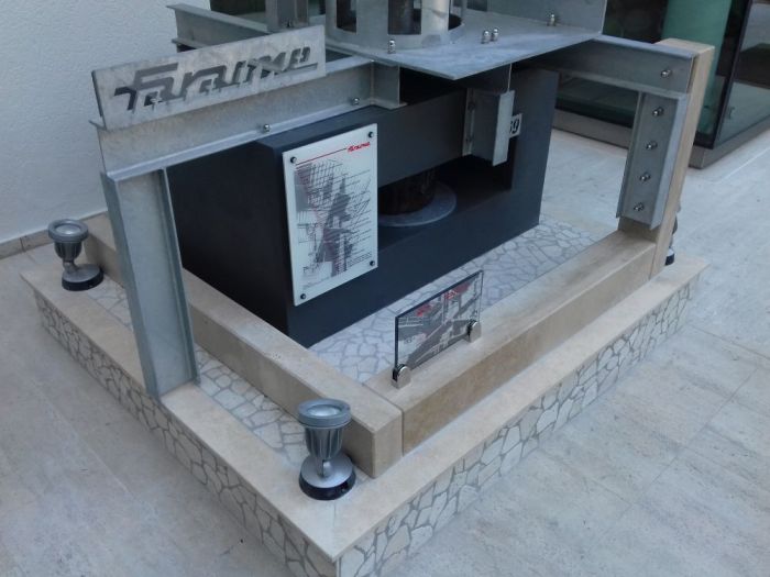 Archisio - Danilo Di Lorenzo Di Michele - Progetto Faraone industrie 40th anniversary iconic sculpture