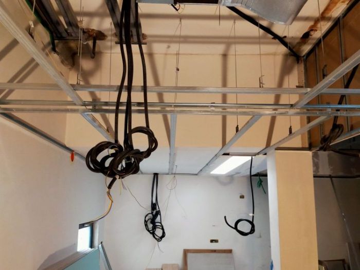 Archisio - Michele Gallo - Progetto Tubazione faretti e strip led sotto al soffitto