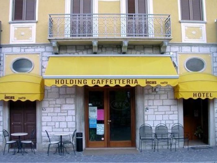 Archisio - Chida Porte Blindate - Progetto Tende da sole