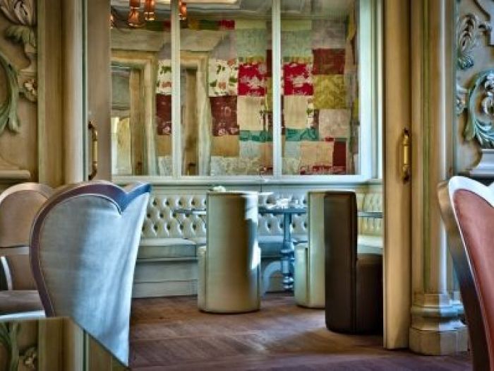 Archisio - Fzi Interiors - Progetto Chateau monfort 2012 milano planetaria hotel
