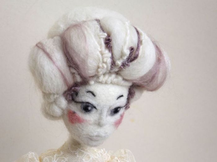 Archisio - Pupillae Art Dolls - Progetto Bambole di feltro maria antonietta