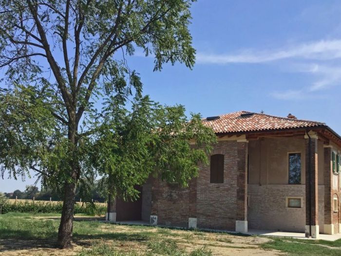 Archisio - Diletta Evangelisti - Progetto Ex fienile recuperato a residenza per una famiglia di 4 persone