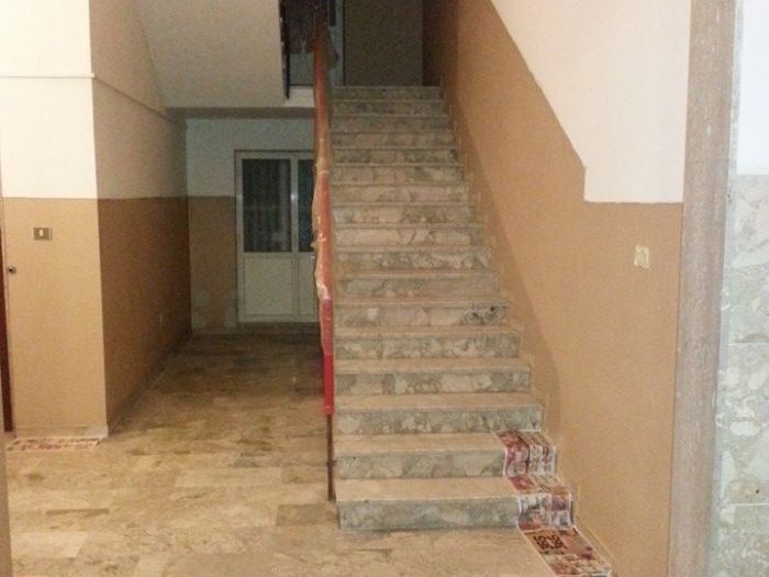 Archisio - Gianluca Latina Idraulica - Progetto Costruzione e riparazione avvolgibili e serrande