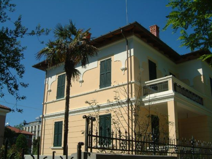 Archisio - Rossi Rossi - Progetto Interni ed esterni