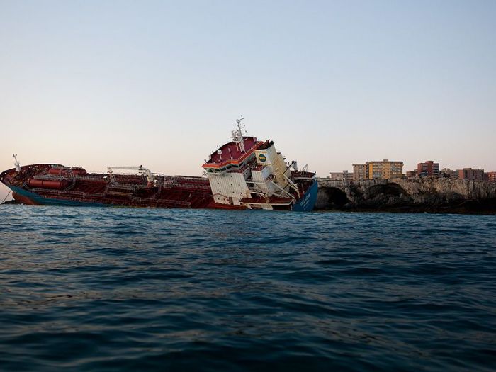 Archisio - Salvatore Gozzo Environmental Photography - Progetto Gelso m siracusa 2012