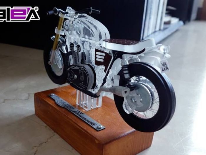 Archisio - Vala Lampade - Progetto Lampada motocicletta marca triumph