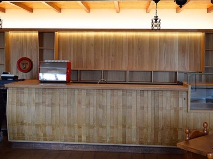 Archisio - Prometeo Laboratorio Del Legno Di Paolo Rovere - Progetto Restyling banco mescita