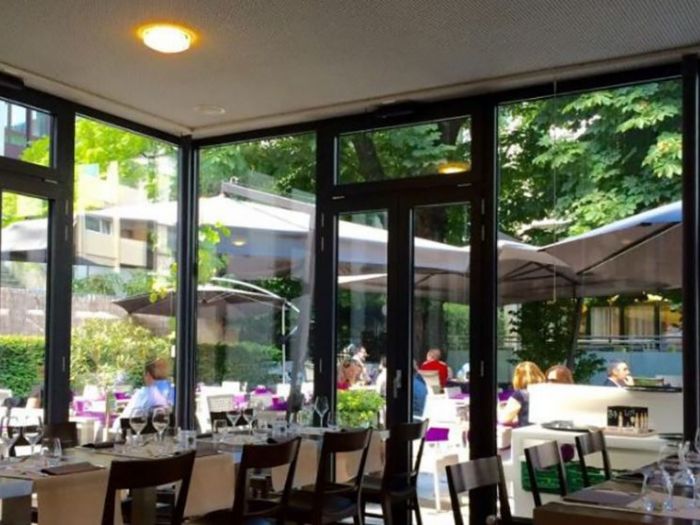 Archisio - Pfr Arredamentyi srl - Progetto Ristoranti in italia e allestero