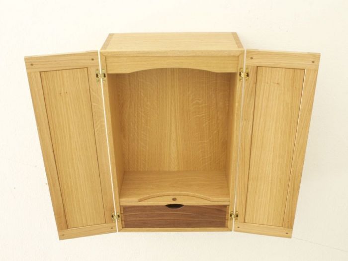 Archisio - Eden Eban - Progetto Butsudan - mobiletto da meditazione