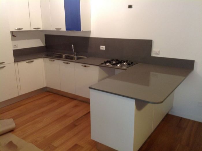 Archisio - Marmifera Badalassi C - Progetto Agglomerati materiali sintetici