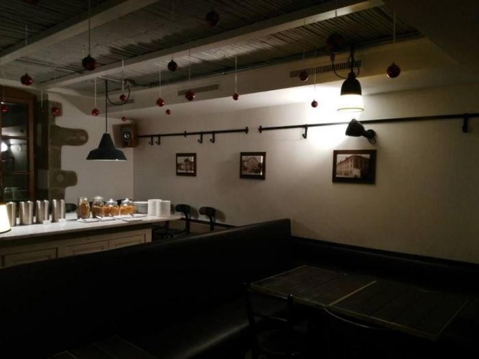 Archisio - Edodesign - Progetto Quadri presso hotel carouge e vicolo 39