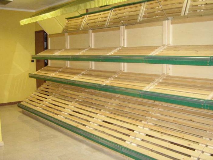 Archisio - Aldo Ilardi Falegnameria - Progetto Arredamenti negozi