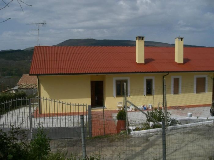 Archisio - Milillo Mario Lavori Edili - Progetto Rifacimento tetto e facciate