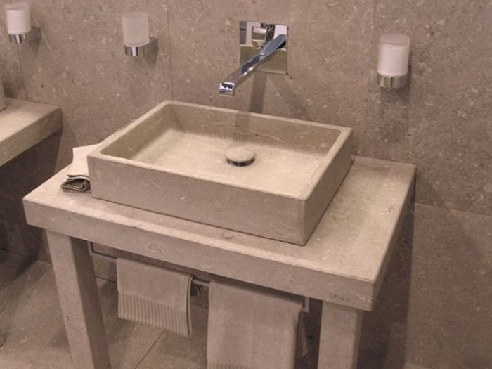 Archisio - Grassi Pietre - Progetto Sea guest 2009