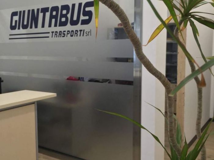 Archisio - Tommaso Barill - Progetto Uffici giuntabus trasporti srl