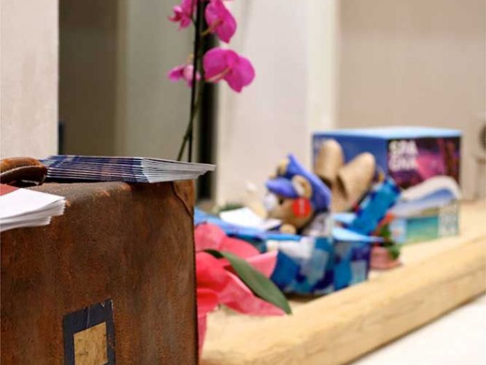 Archisio - Studio Ferretti - Progetto Progetto di ristrutturazione negozio per allestimento di agenzia viaggi