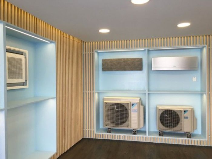 Archisio - Arch Studio - Progetto Showroom destar