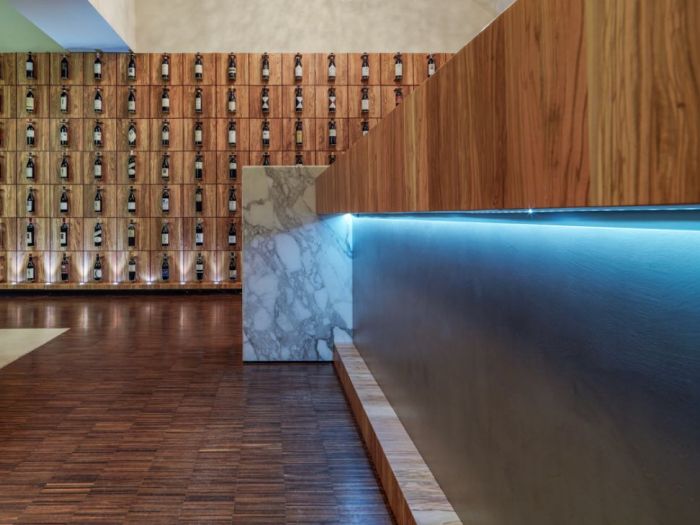 Archisio - Adriano Pecchio - Progetto Caff umberto in alba