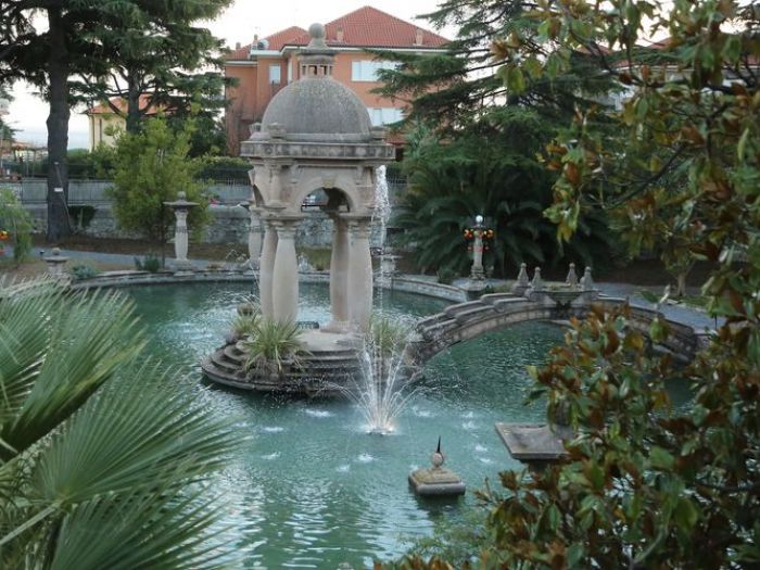 Archisio - Forme Dacqua - Progetto Peschiera villa grock museo del clown imperia