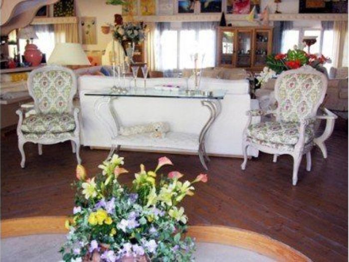 Archisio - Benito Tramellino Arredamenti Falegnameria - Progetto Progettazione di arredamenti su misura presso la ditta artigianale di olbia