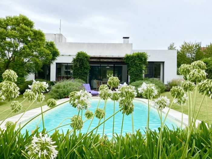 Archisio - Claudia Dibbe Piazza - Progetto The blue house