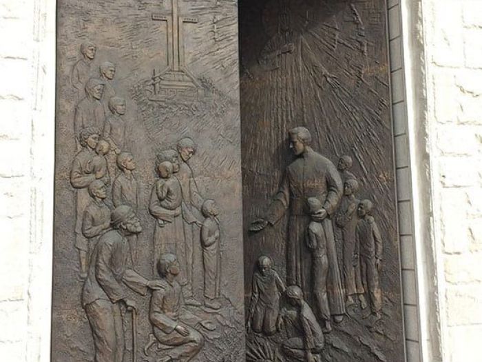 Archisio - Progetto Arte Poli srl - Progetto Cile portale della madonna del carmine