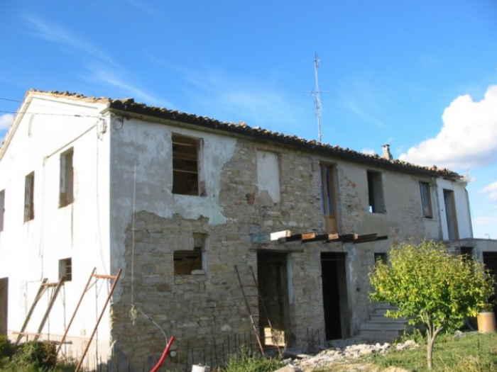 Archisio - Edilizia Angeloni - Progetto Casa colonica a cupramontana