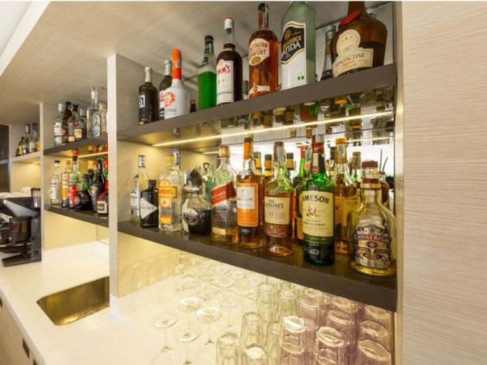 Archisio - Falegnameria 1998 - Progetto Hotel