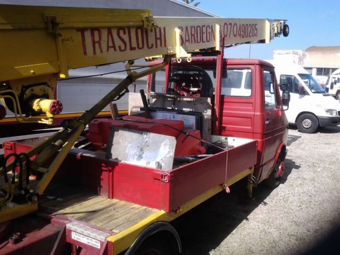 Archisio - Traslochi Sardegna Sas - Progetto Traslochi e trasporti in conto terzi a livello regionale-nazionale ed estero