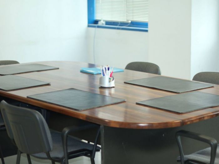 Archisio - Federico Pirarba - Progetto Arredamento ufficio