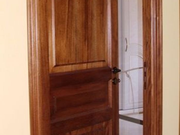 Archisio - Falegnameria Artigianale Riccardi Stefano - Progetto Portoni e porte