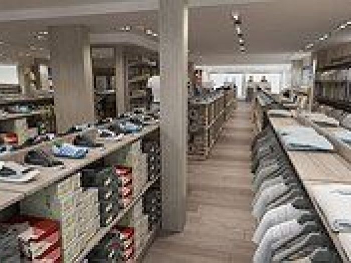 Archisio - Studio Sagitair - Progetto Negozi