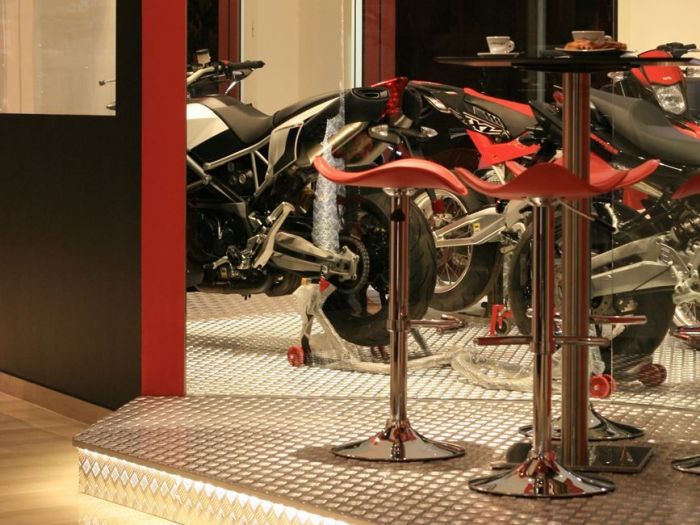 Archisio - Vincenzo Bafunno - Progetto Motocaff