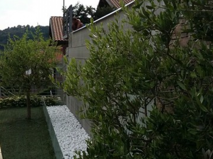 Archisio - Rosalba Ruppi - Viviamo Nel Verde - Progetto Piscina in villa