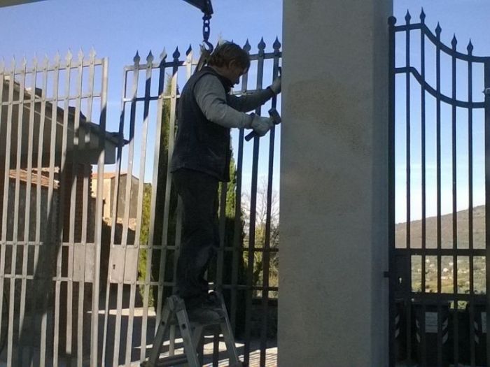 Archisio - I Fabbri De La Pieve - Progetto Cancelli e ringhiere in ferro su misura