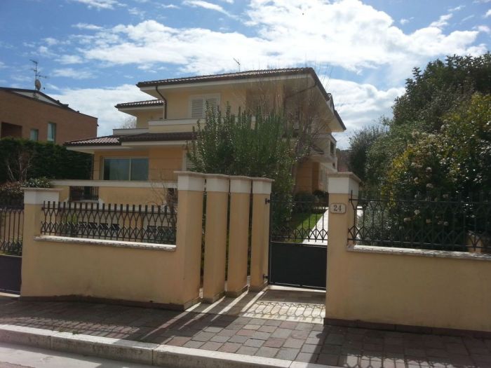 Archisio - Impresa Edile Cossignani Matteo Civitanova - Progetto Costruzioni