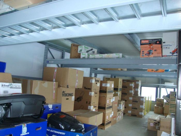 Archisio - Imetallici Di Taverna Andrea Taverna - Progetto Allestimento soppalchi