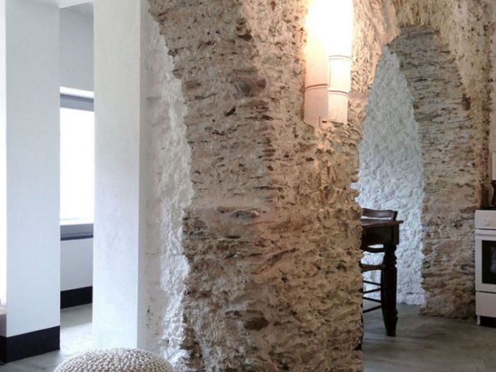 Archisio - Claudia Montevecchi - Progetto Restauro di rudere nellentroterra ligure