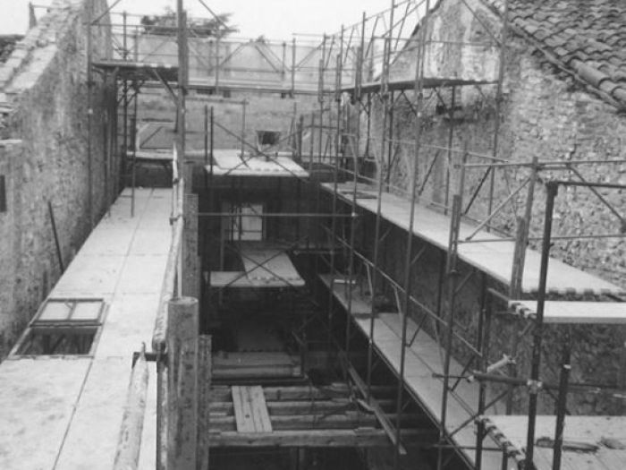 Archisio - Cristina Rampazzo - Progetto Ripristino conservativo di edificio residenziale - anno 20032005