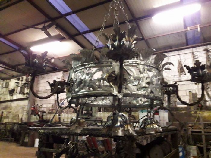 Archisio - Il Ferro Artistico Di Gianluca Fratini - Progetto Lampadari ed oggetti di arredo su misura