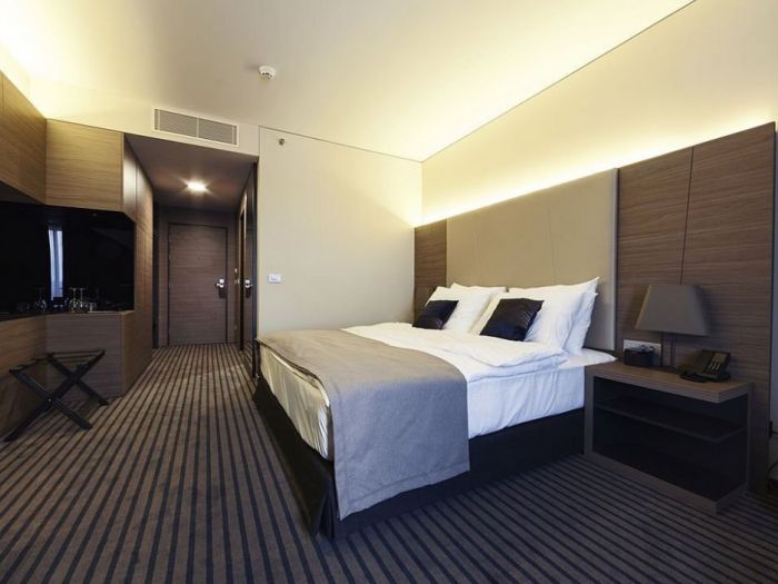 Archisio - Fft Lighting Technology - Progetto Fft lighting technology immagina sviluppa e produce sistemi di illuminazione intelligenti per interni ed esterni