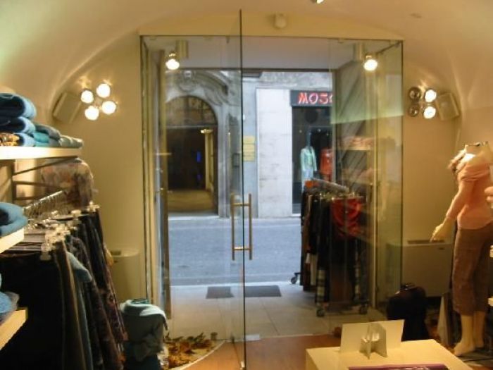 Archisio - Studio Architettura Golinelli - Progetto Negozio abbigliamento
