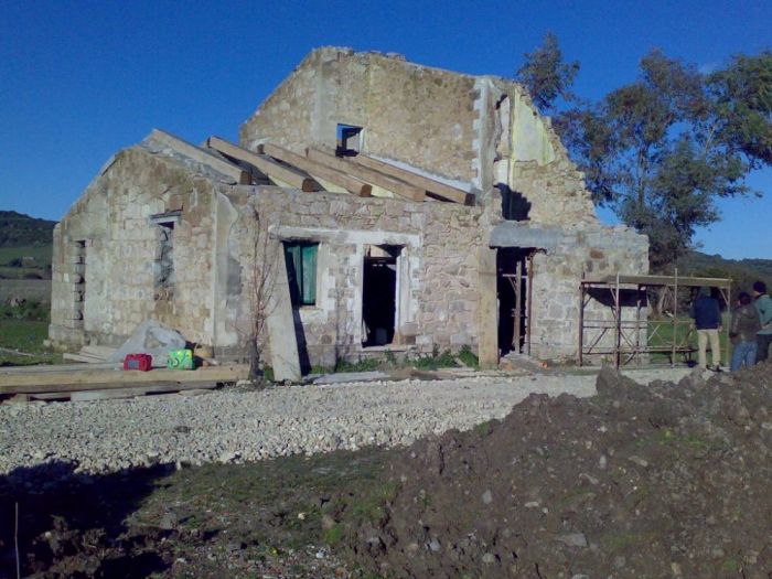 Archisio - Sandra Scanu - Progetto prima dellintervento - ristrutturazione di una struttura adibita ad abitazione