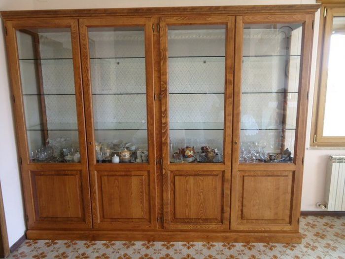 Archisio - Falegnameria Sardano Demurtas - Progetto Credenza classica legno faggio