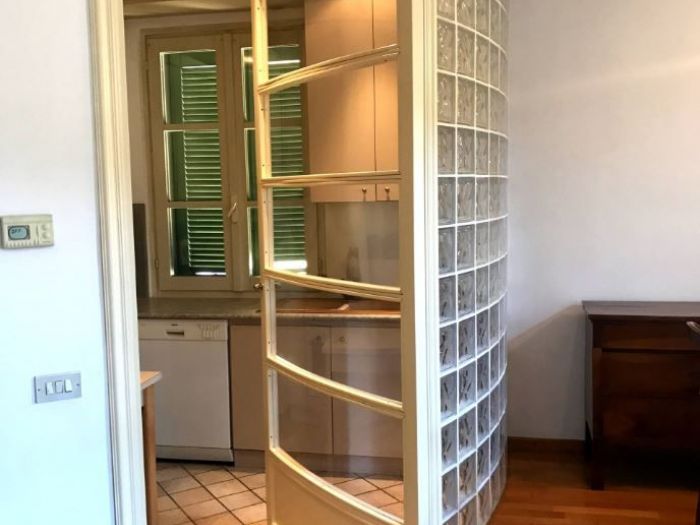 Archisio - Studio Giuseppe Dondoni Sgd - Progetto Abitazione linee curve su due livelli