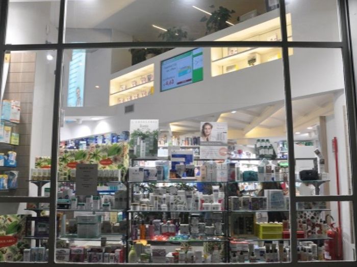 Archisio - X Studio - Progetto Farmacia merlino - napoli 2015