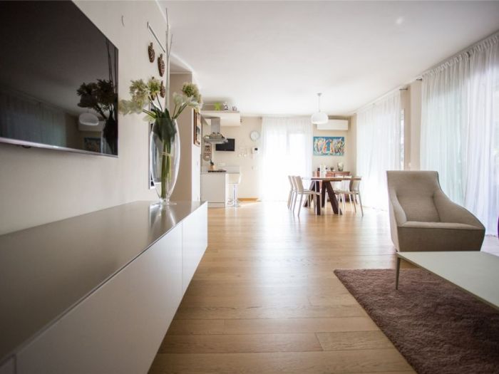 Archisio - Architrevi Studio Maridati - Progetto Ristrutturazione villa bifamiliareDuerre house